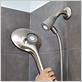 shower head with magnetic handheld